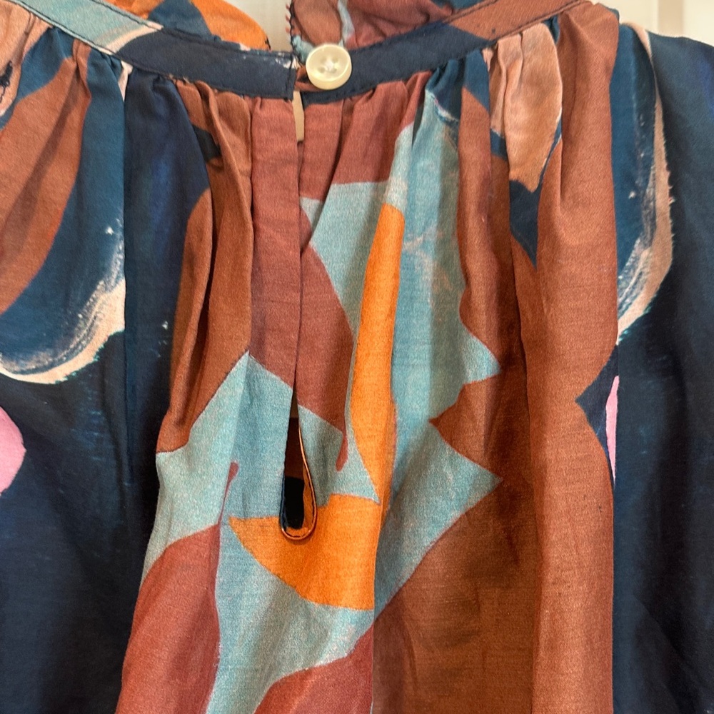 Trovata Multicolor Leaf-Print Flutter Sleeve Blou… - image 9